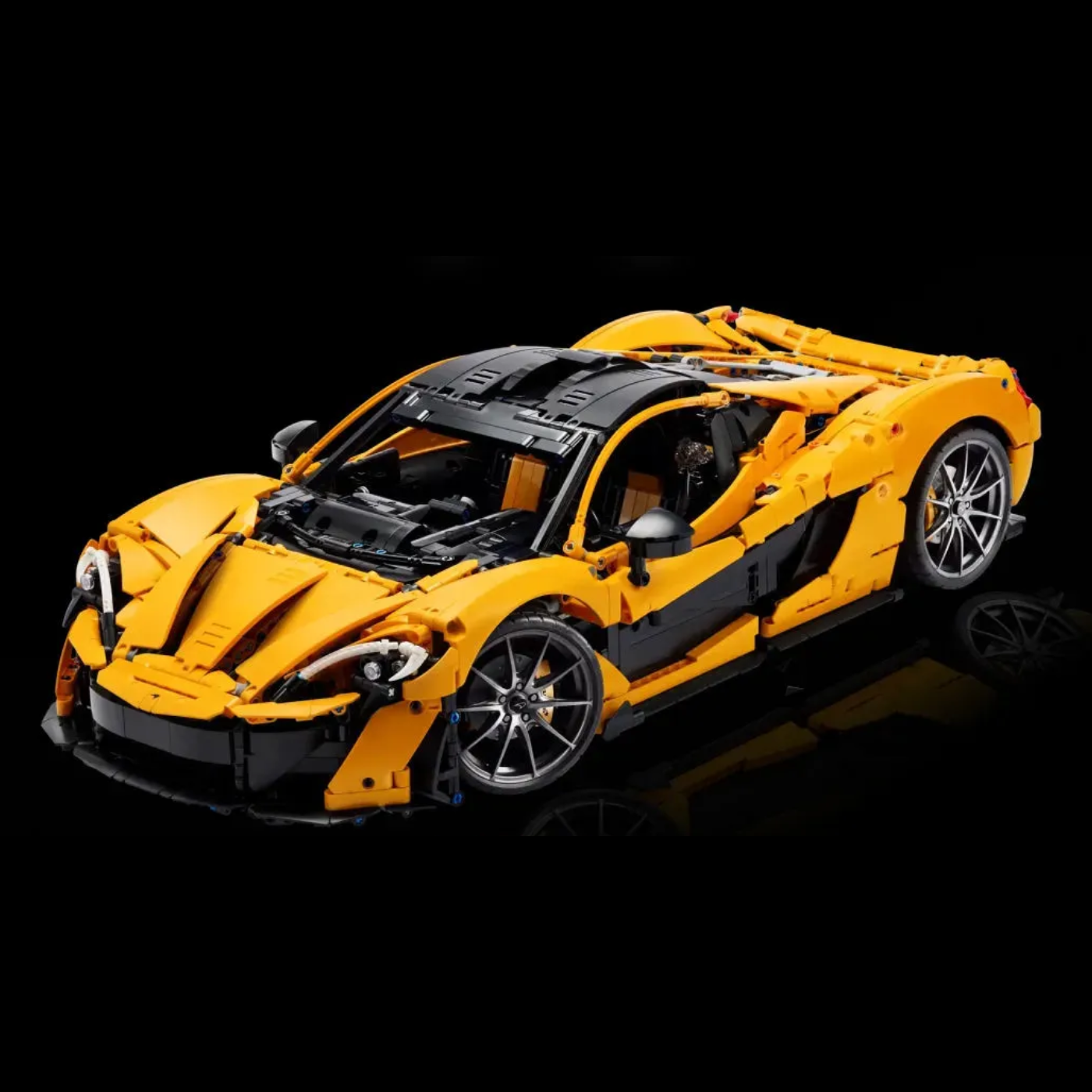 McLaren P1 (3893 pcs)