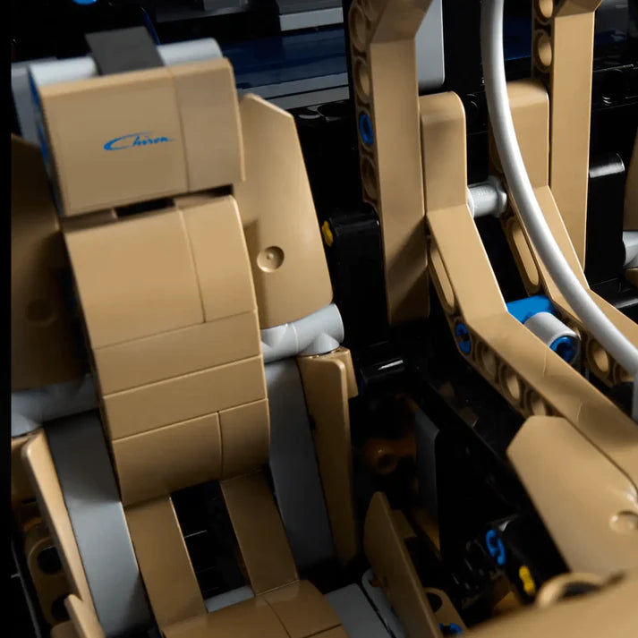 Bugatti Chiron (3599 pcs)